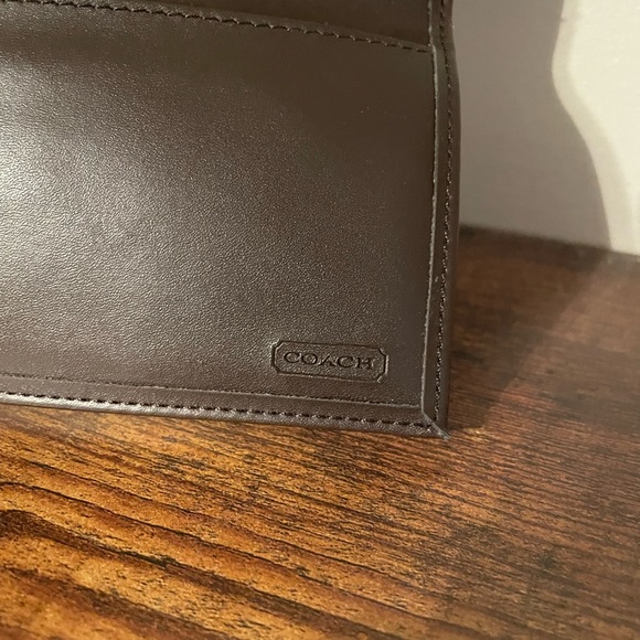 CC Wallet with check book holder - Picture 5 of 9